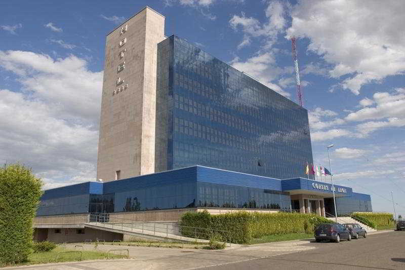 Cortes De Леон Екстер'єр фото